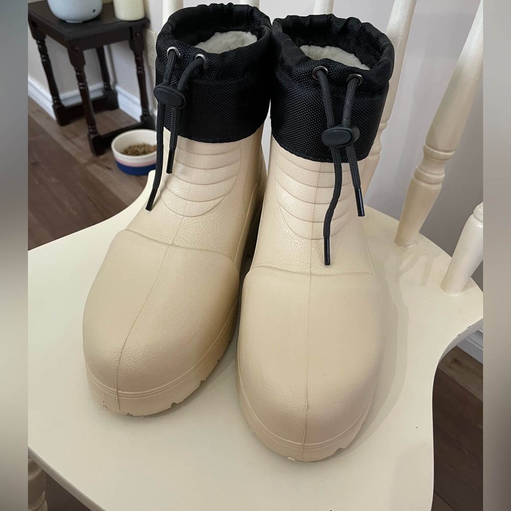 Fubuki Sand winter boot size 41